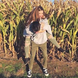 Meet your Posher, Abby